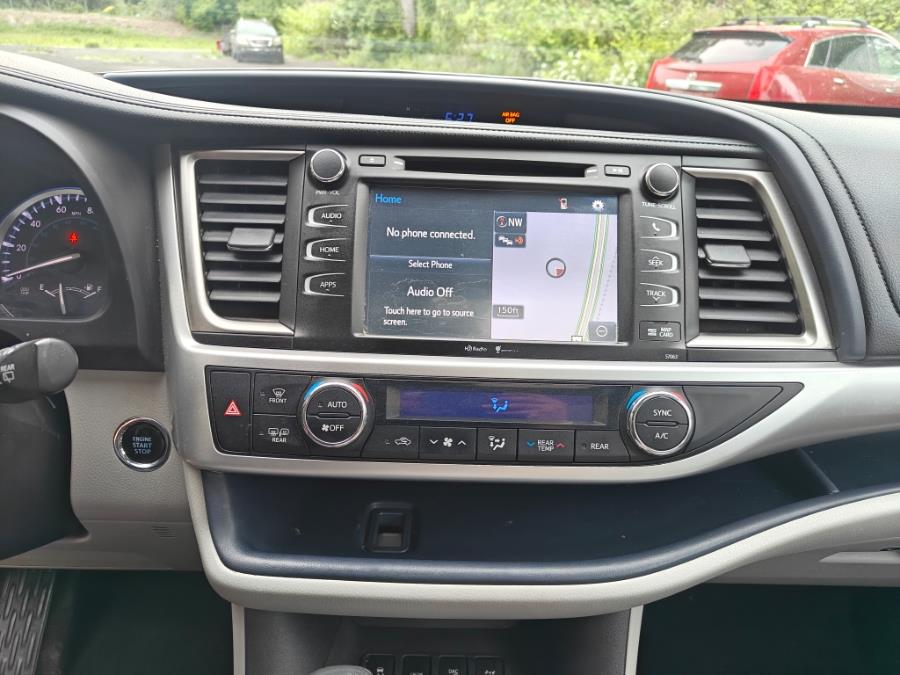 2015 Toyota Highlander XLE - Photo 24