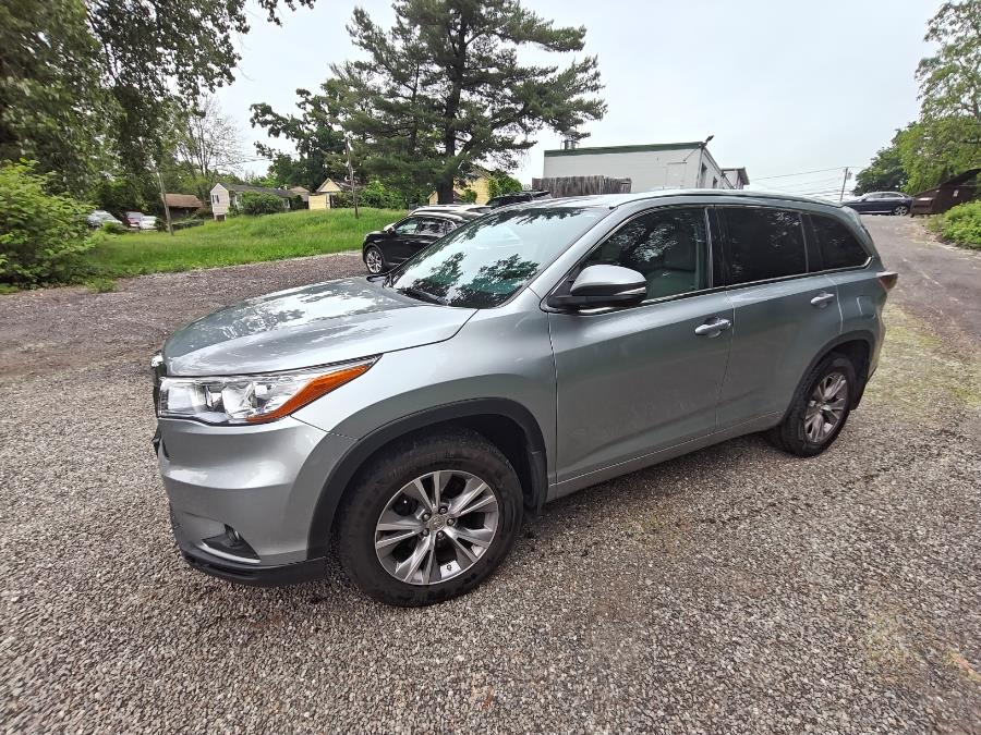 2015 Toyota Highlander XLE - Photo 8
