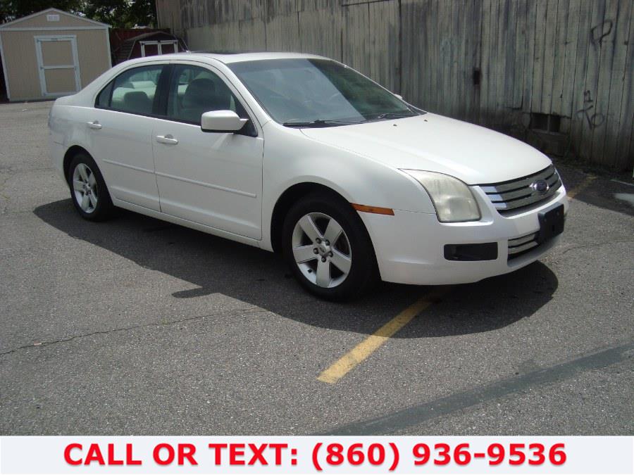 2009 Ford Fusion SE - Photo 2
