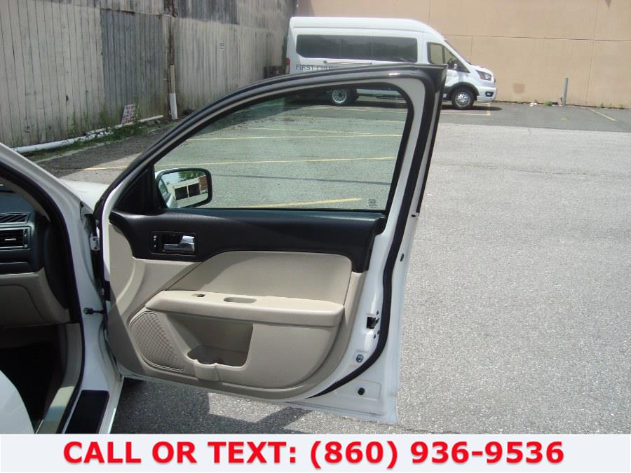 2009 Ford Fusion SE - Photo 29