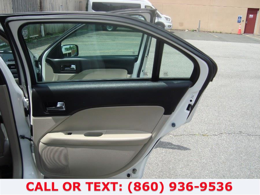2009 Ford Fusion SE - Photo 32