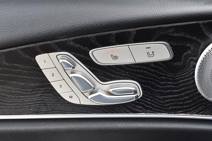 2017 Mercedes-Benz E-Class E300 - Photo 10