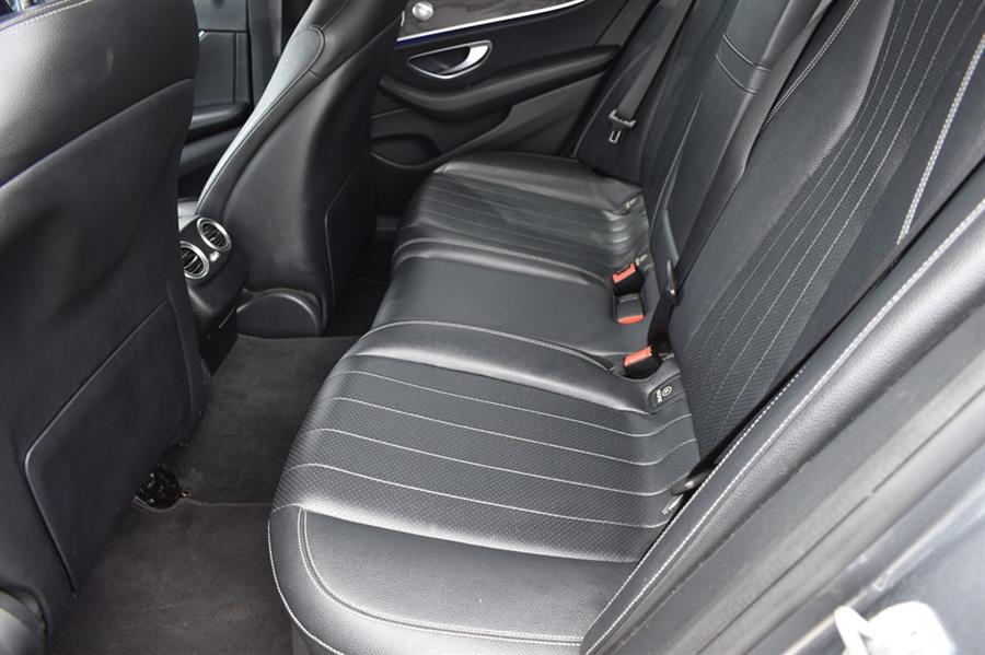 2017 Mercedes-Benz E-Class E300 - Photo 18