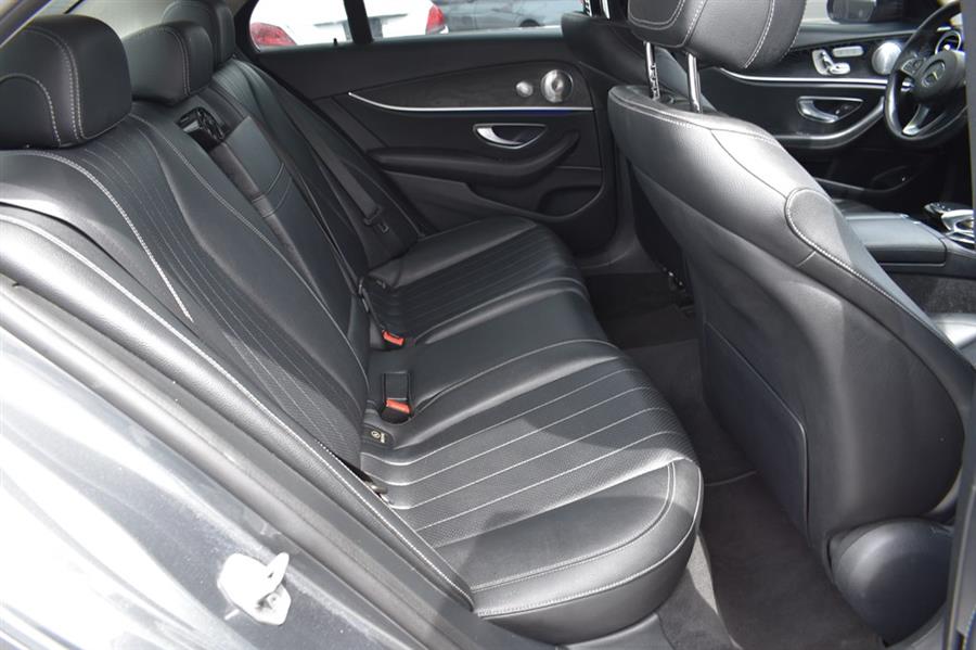 2017 Mercedes-Benz E-Class E300 - Photo 19