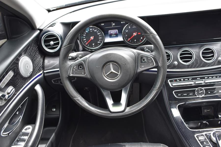2017 Mercedes-Benz E-Class E300 - Photo 21