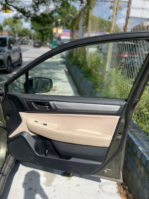2019 Subaru Outback Premium - Photo 11