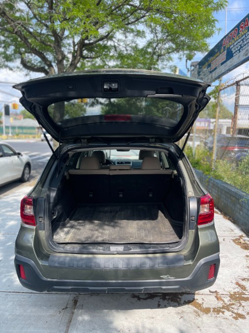2019 Subaru Outback Premium - Photo 6