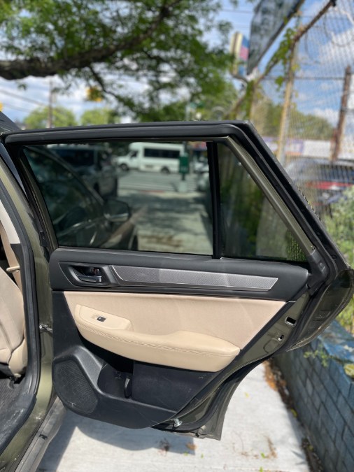 2019 Subaru Outback Premium - Photo 15