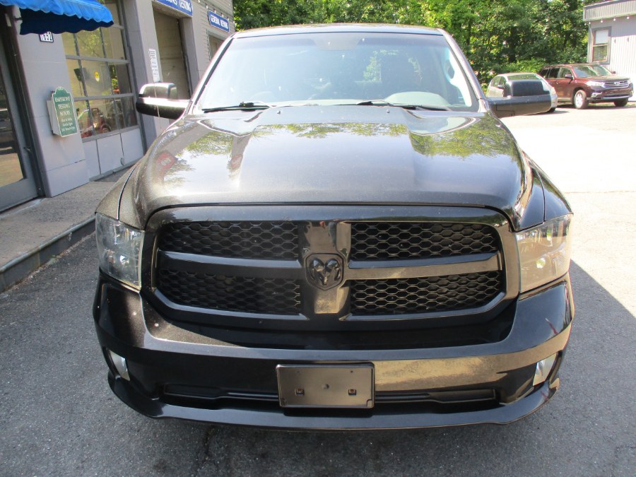 2017 RAM 1500 Express 4x4 Quad Cab 6'4's photo