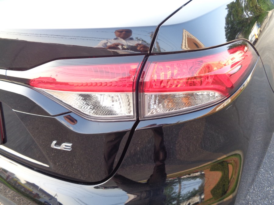 2024 Toyota Corolla LE - Photo 34