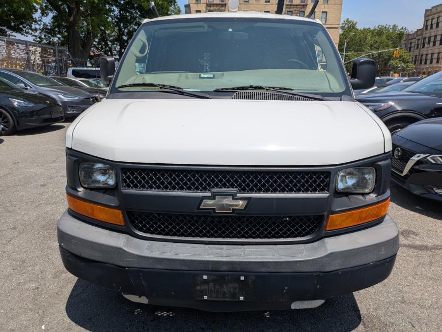 2012 Chevrolet Express 2500 Work Van HD's photo