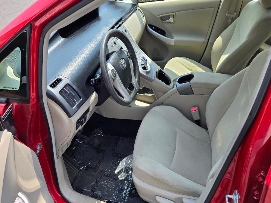 2013 Toyota Prius Two - Photo 8