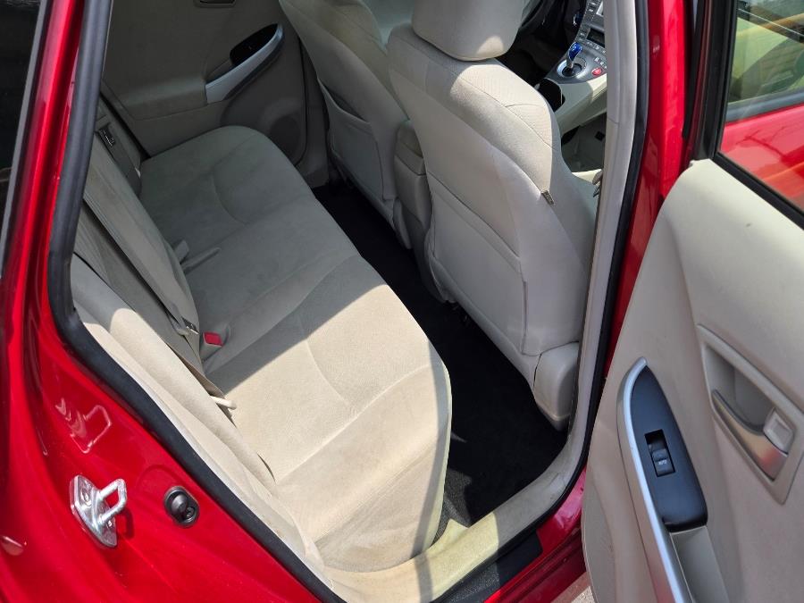 2013 Toyota Prius Two - Photo 11