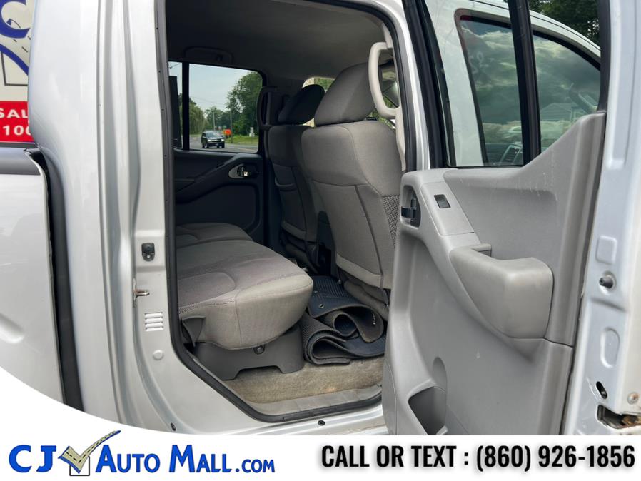2018 Nissan Frontier SV - Photo 24