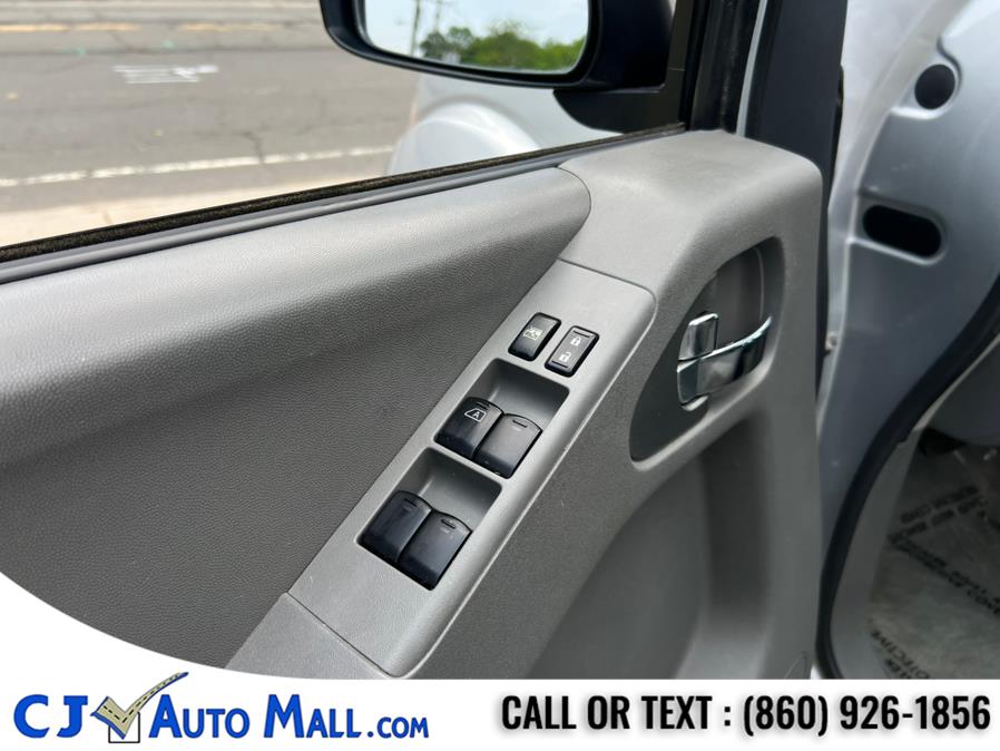 2018 Nissan Frontier SV - Photo 13