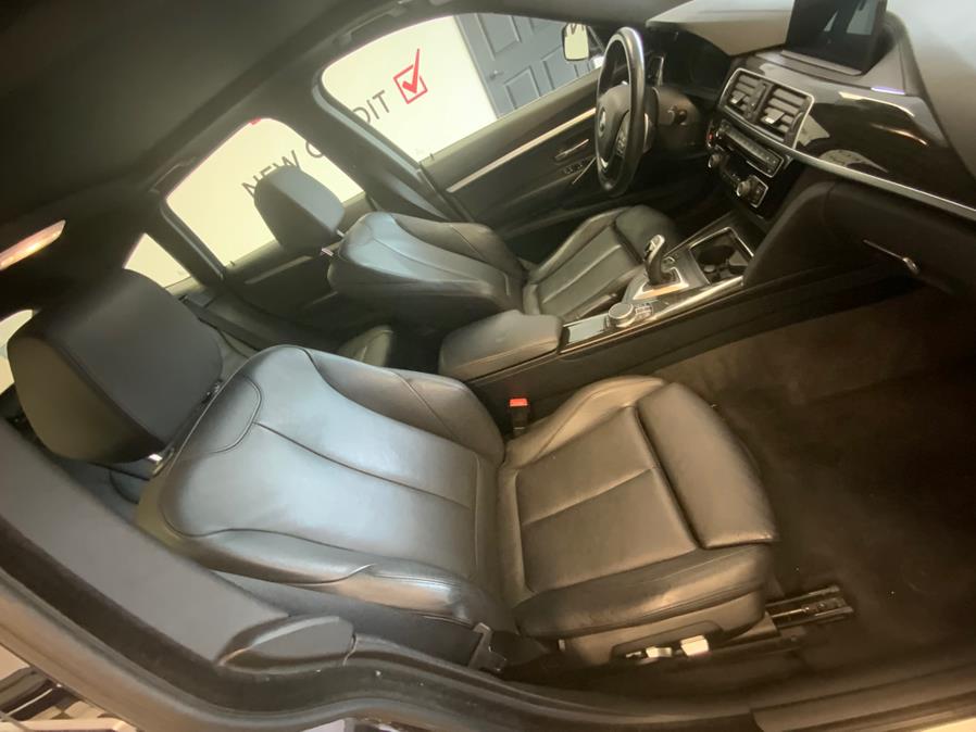 2018 BMW 3 Series 330i - Photo 10
