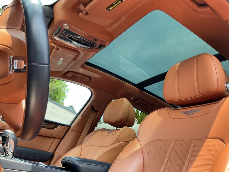 2019 Bentley Bentayga Base - Photo 14