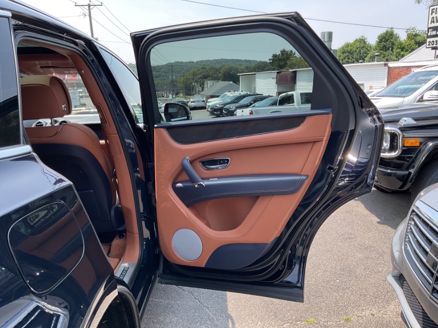 2019 Bentley Bentayga Base - Photo 12