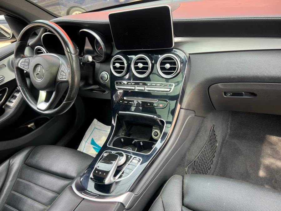 2017 Mercedes-Benz GLC AMG GLC43 - Photo 15