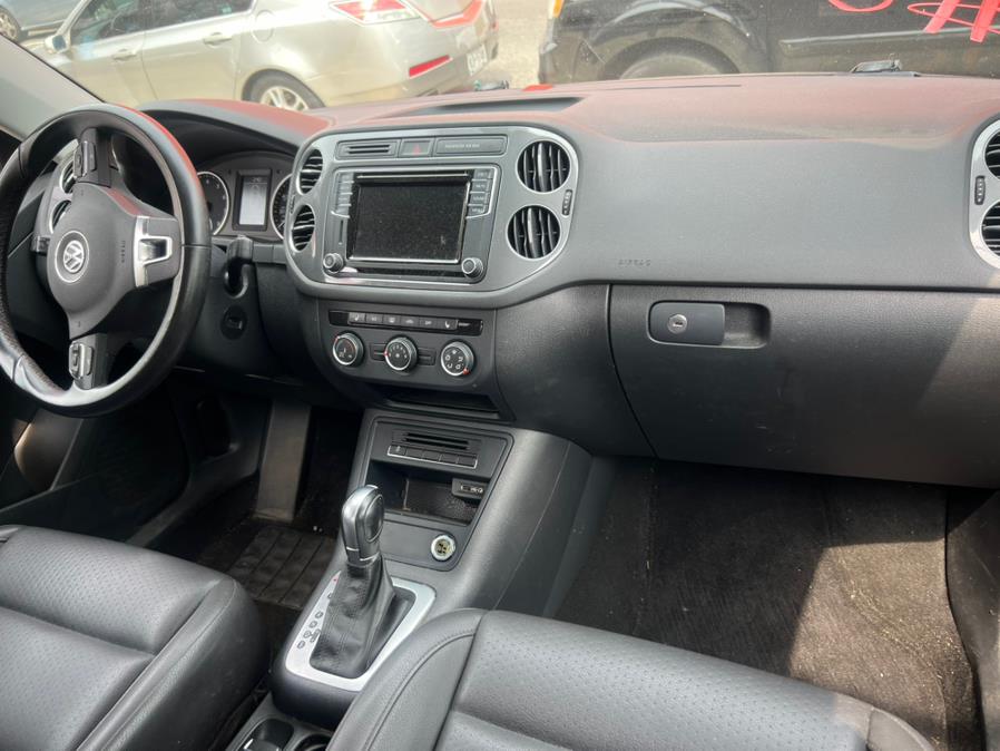 2017 Volkswagen Tiguan S - Photo 14