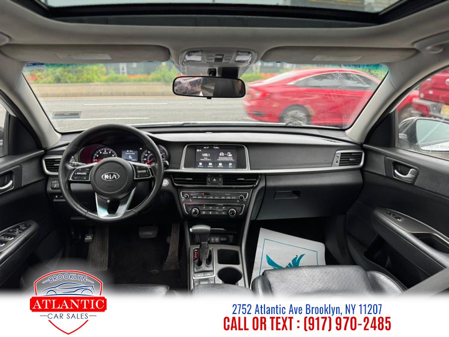 2020 Kia Optima SE - Photo 32