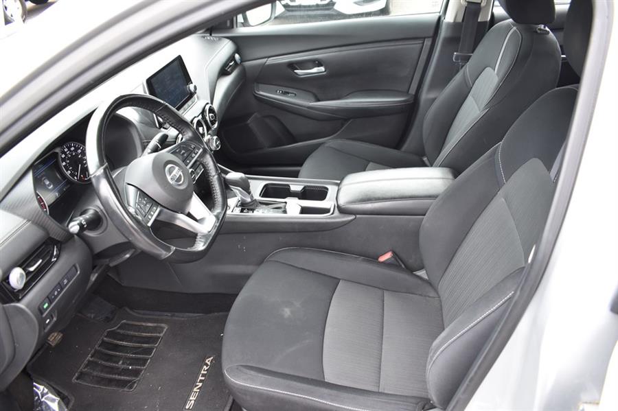 2021 Nissan Sentra SV - Photo 9
