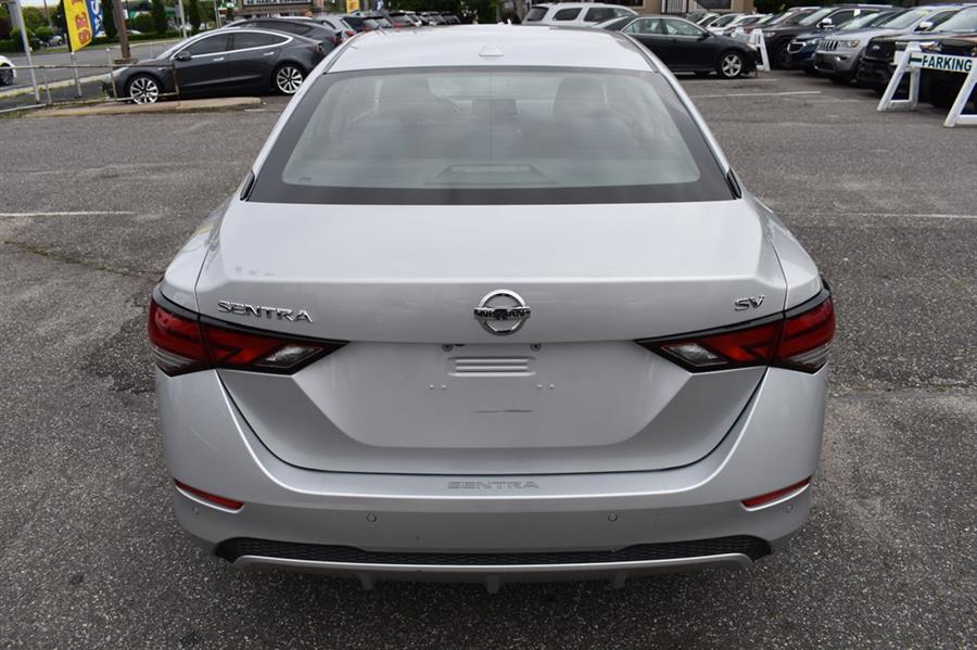 2021 Nissan Sentra SV - Photo 6