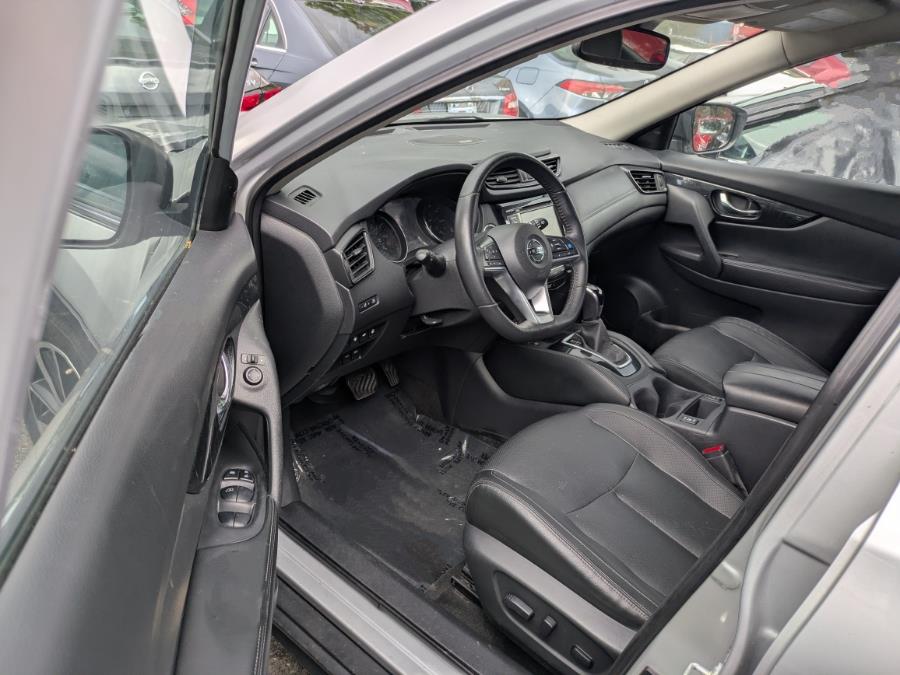 2020 Nissan Rogue SL - Photo 6