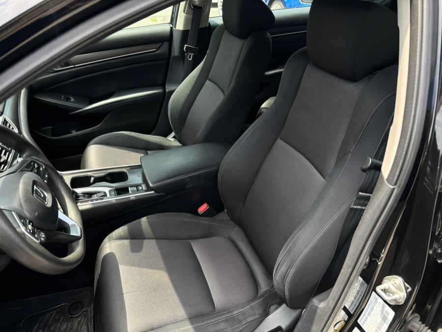 2018 Honda Accord LX - Photo 7