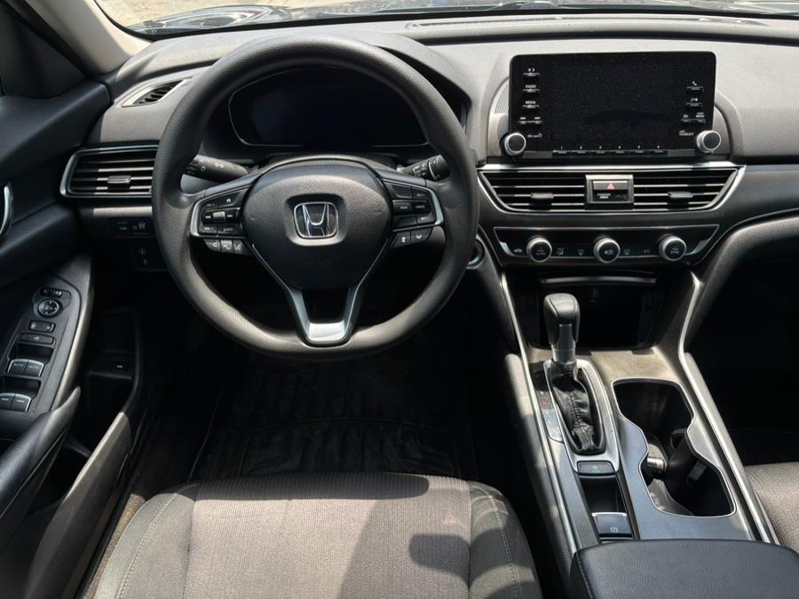 2018 Honda Accord LX - Photo 10
