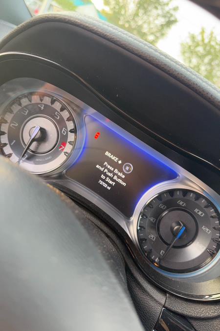 2019 Chrysler 300 S - Photo 10
