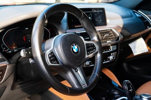 2021 BMW X4 xDrive30i's photo
