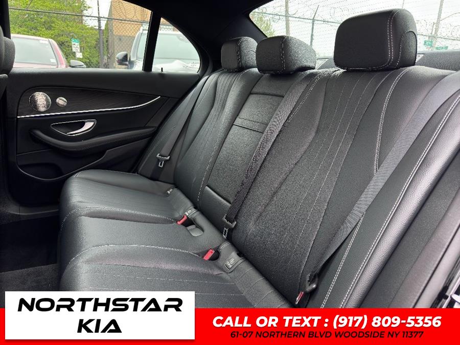 2022 Mercedes-Benz E-Class E350 - Photo 24
