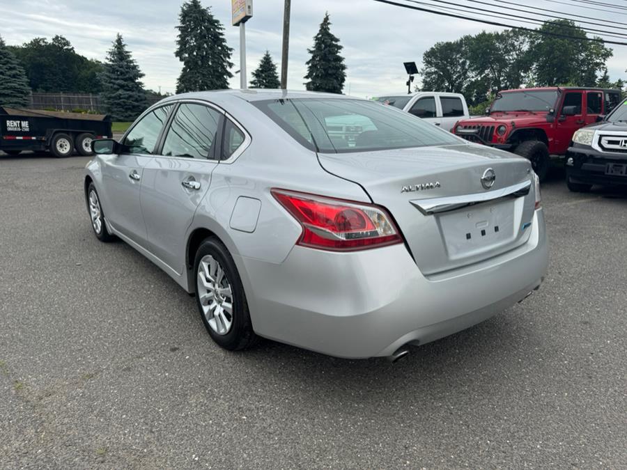 2013 Nissan Altima Sedan S - Photo 1