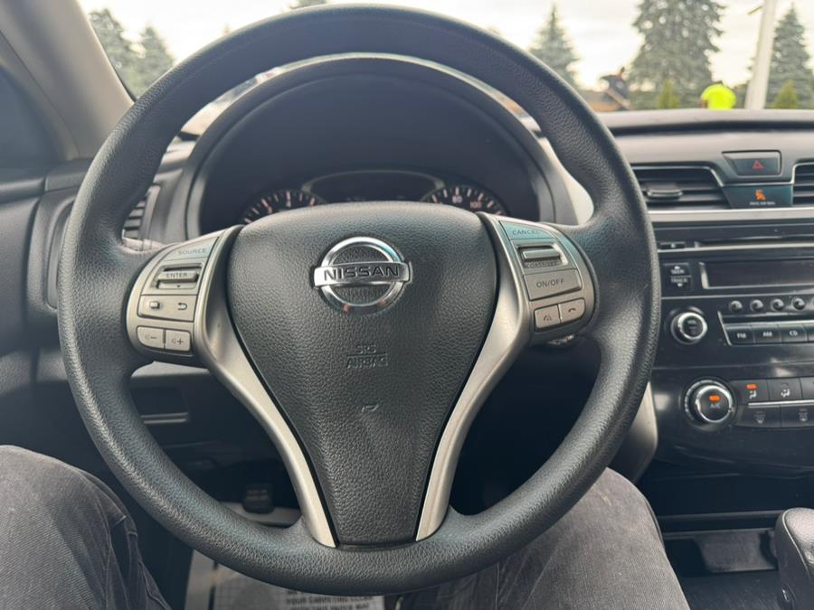 2013 Nissan Altima Sedan S - Photo 11