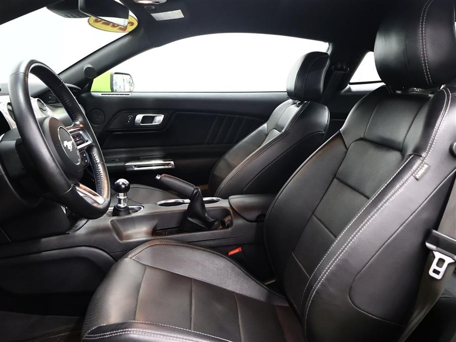 2020 Ford Mustang GT Premium - Photo 8