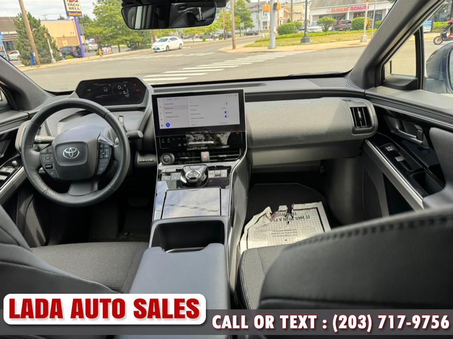 2024 Toyota bZ4X XLE - Photo 17