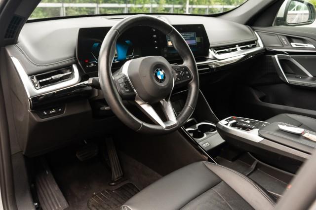 2025 BMW X1 xDrive28i's photo