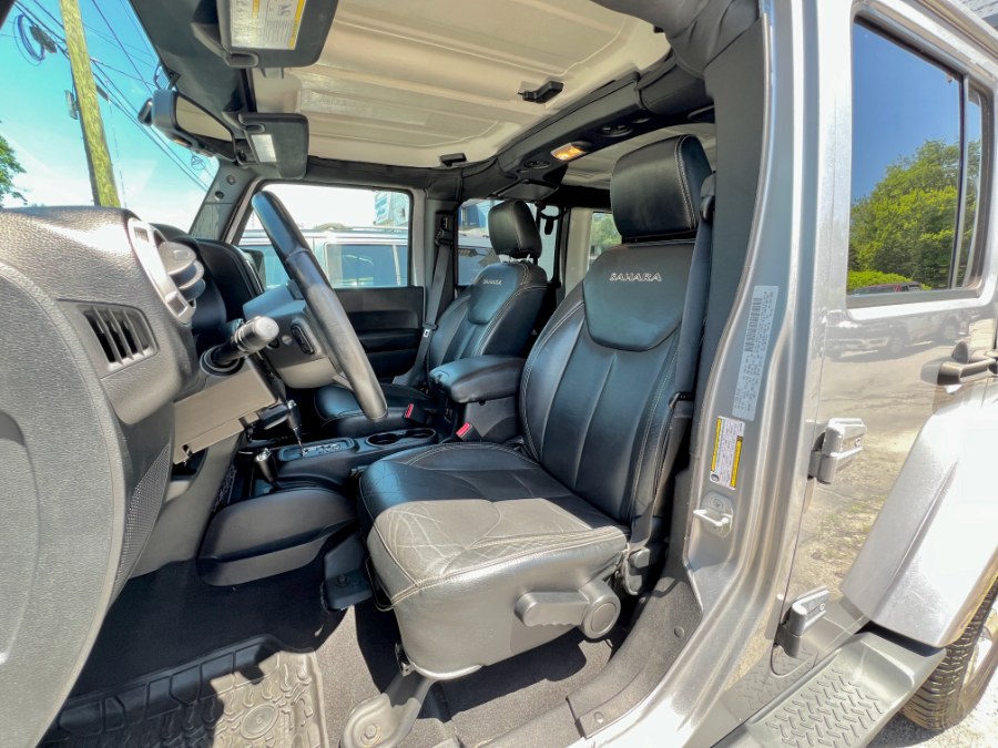 2016 Jeep Wrangler Unlimited Sahara - Photo 16