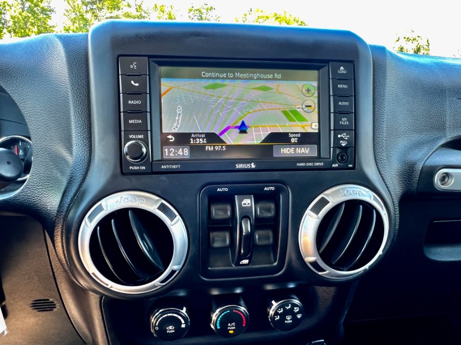2016 Jeep Wrangler Unlimited Sahara - Photo 22