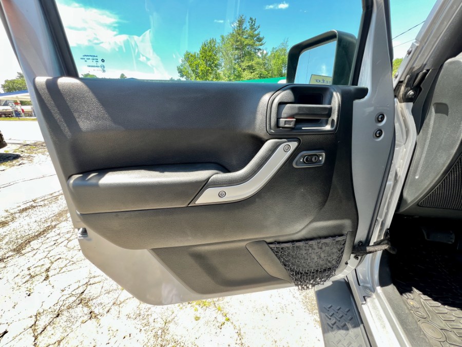 2016 Jeep Wrangler Unlimited Sahara - Photo 34