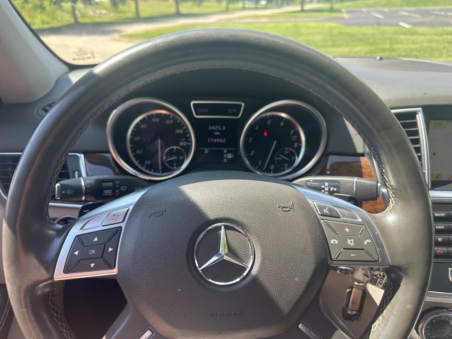 2012 Mercedes-Benz M-Class ML350 - Photo 9