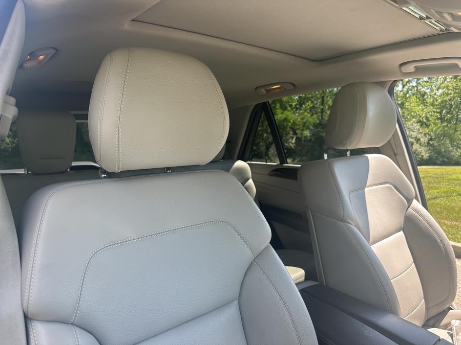 2012 Mercedes-Benz M-Class ML350 - Photo 16