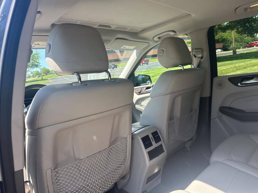 2012 Mercedes-Benz M-Class ML350 - Photo 17
