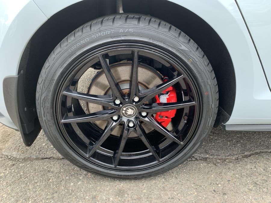 2019 Volkswagen Golf GTI SE - Photo 24