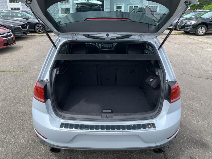 2019 Volkswagen Golf GTI SE - Photo 18