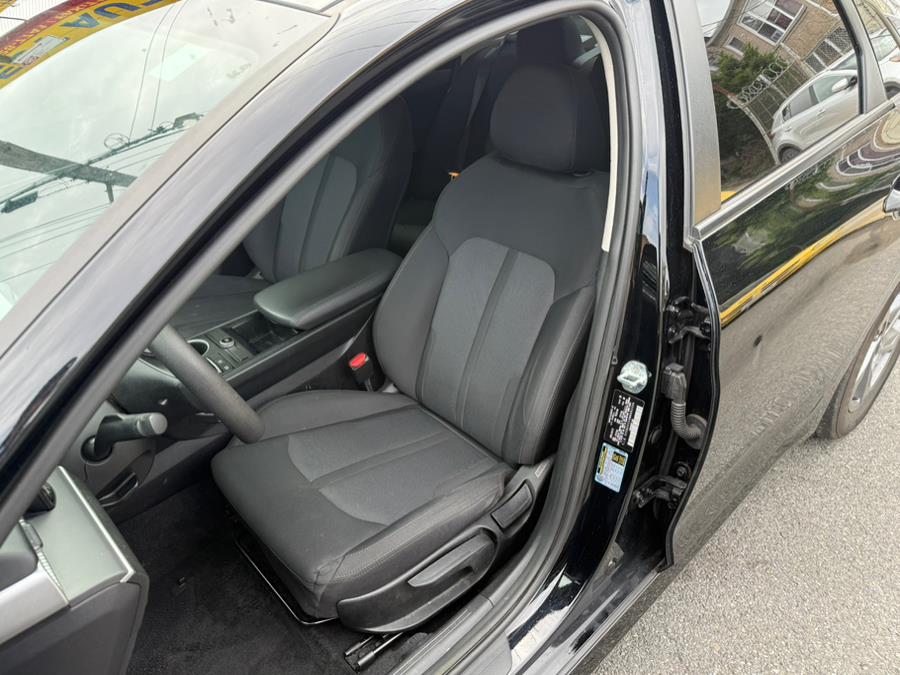 2021 Kia K5 LX - Photo 6