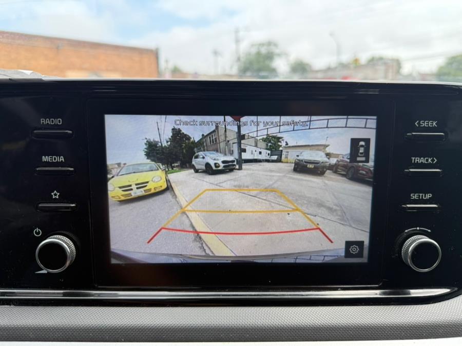 2021 Kia K5 LX - Photo 14
