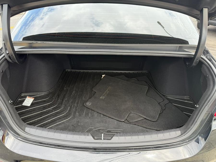 2021 Kia K5 LX - Photo 16