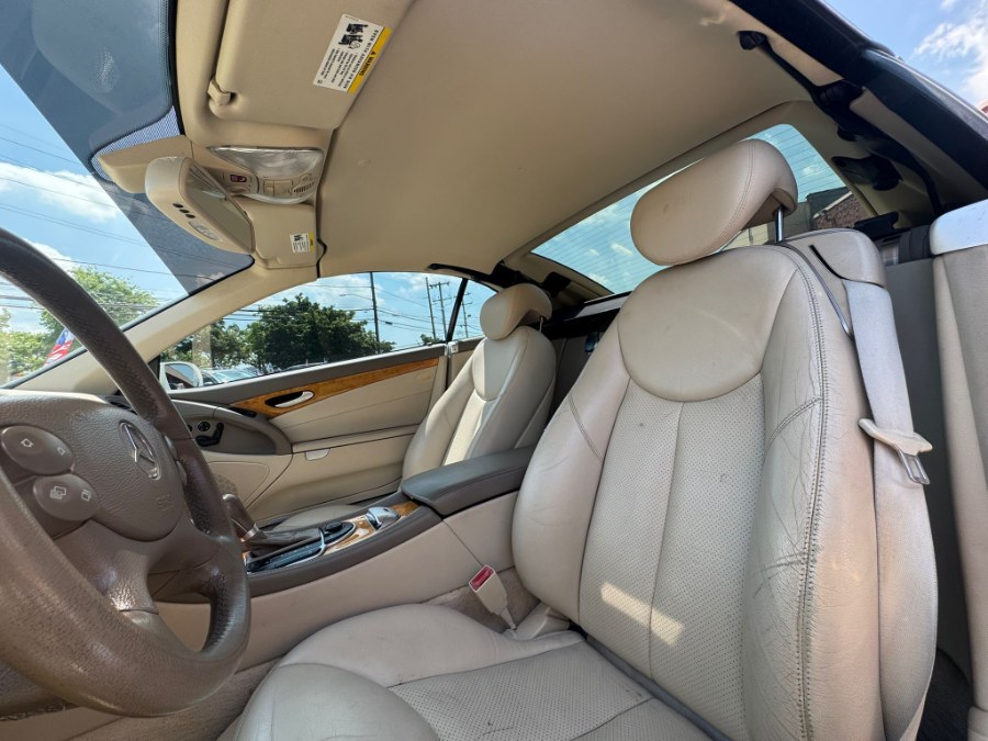 2008 Mercedes-Benz SL-Class SL550 - Photo 14